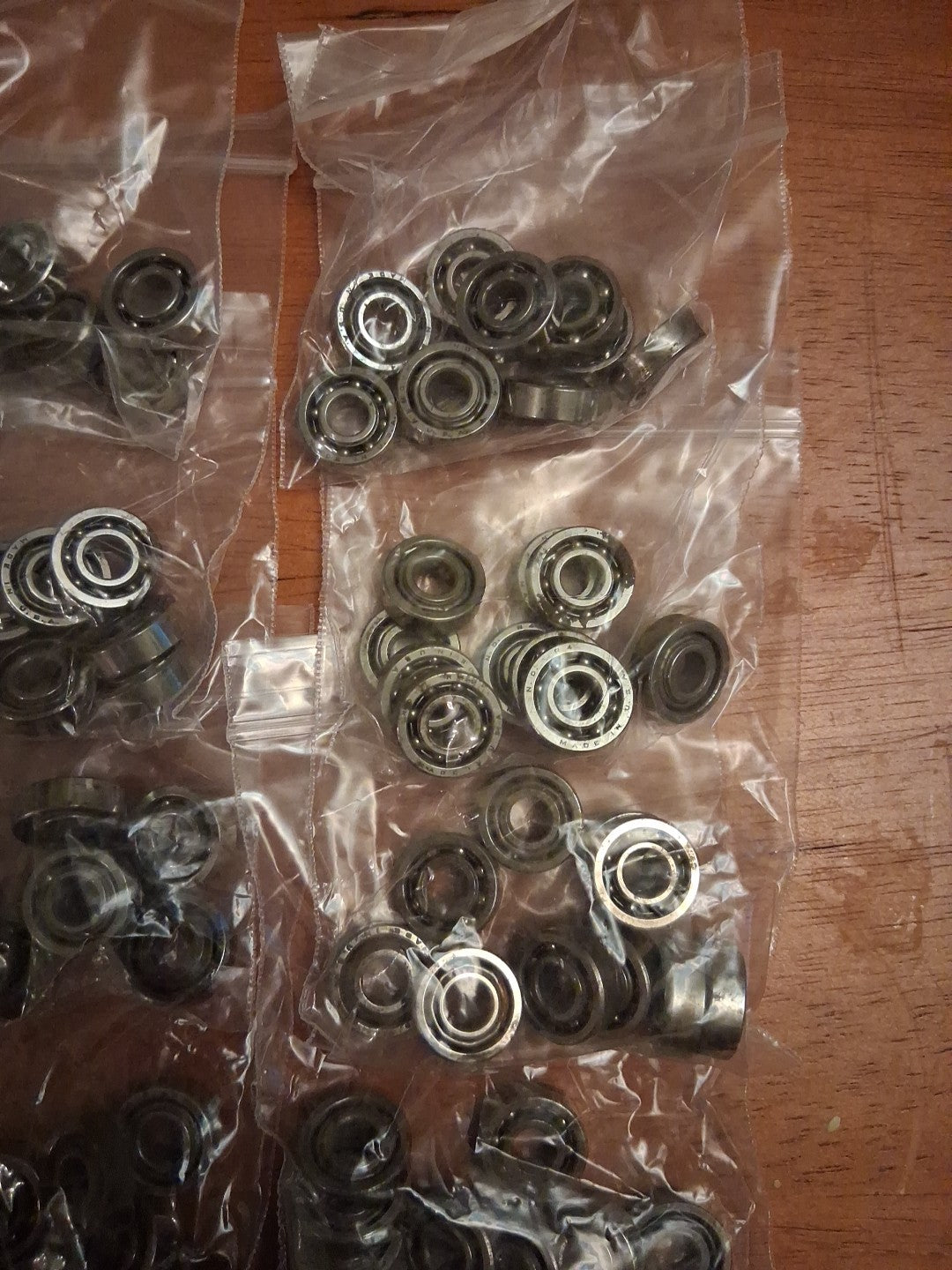 Lot of 122 vintage NOS New Departure R4 Precision Ball Bearings Lot 80N-226
