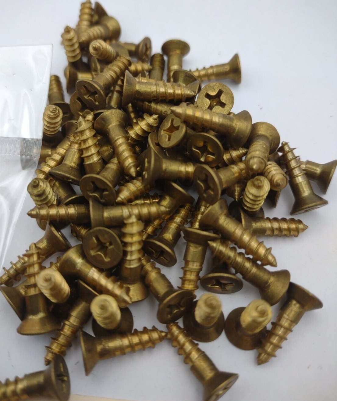 #8 x 5/8" Solid Brass Phillips FH Wood Screws (100) Box Pack- NOS - A002