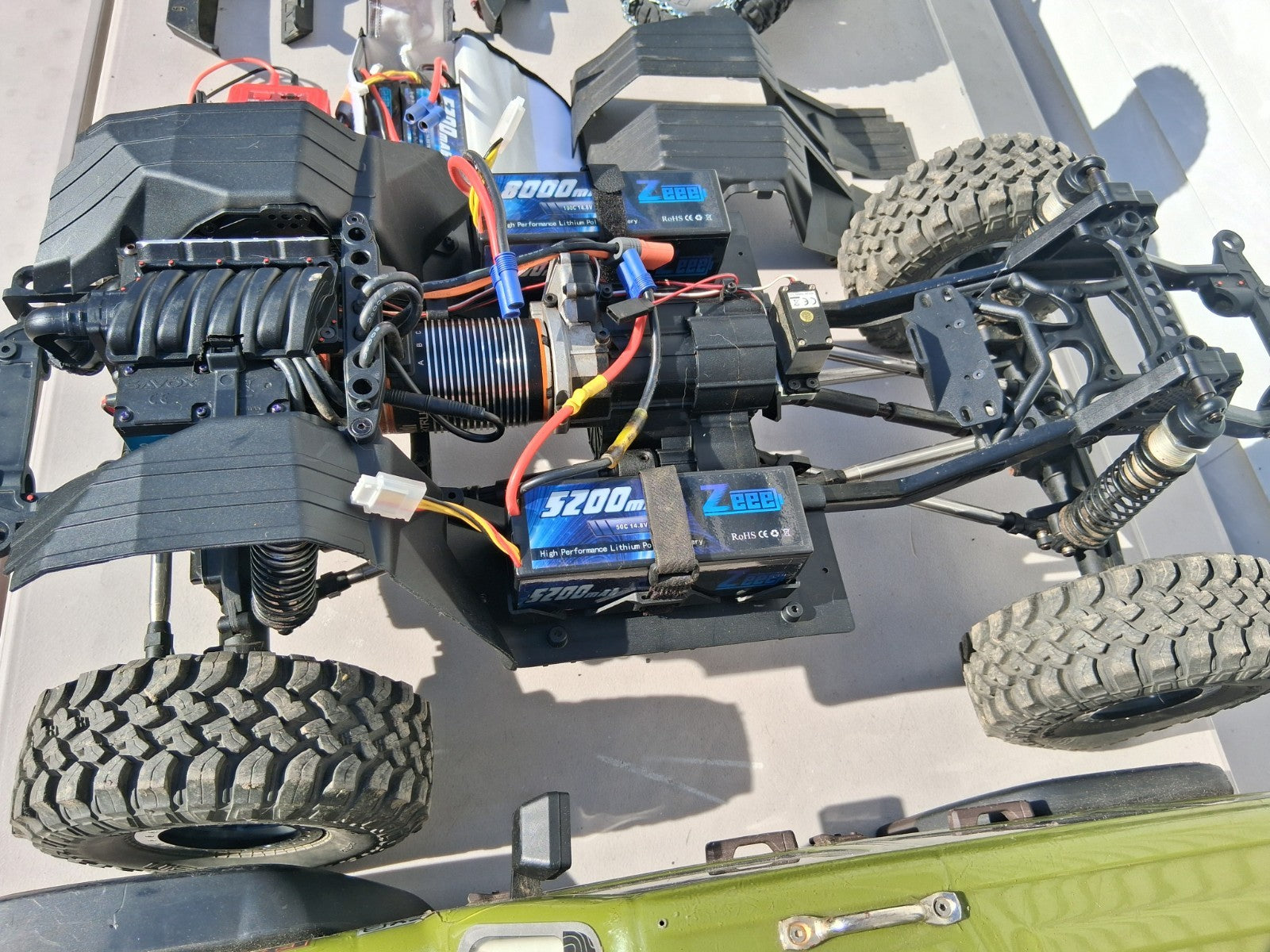 Axial SCX6 Jeep 1/6 Scale Crawler Truck Package RTR w/ Upgrades