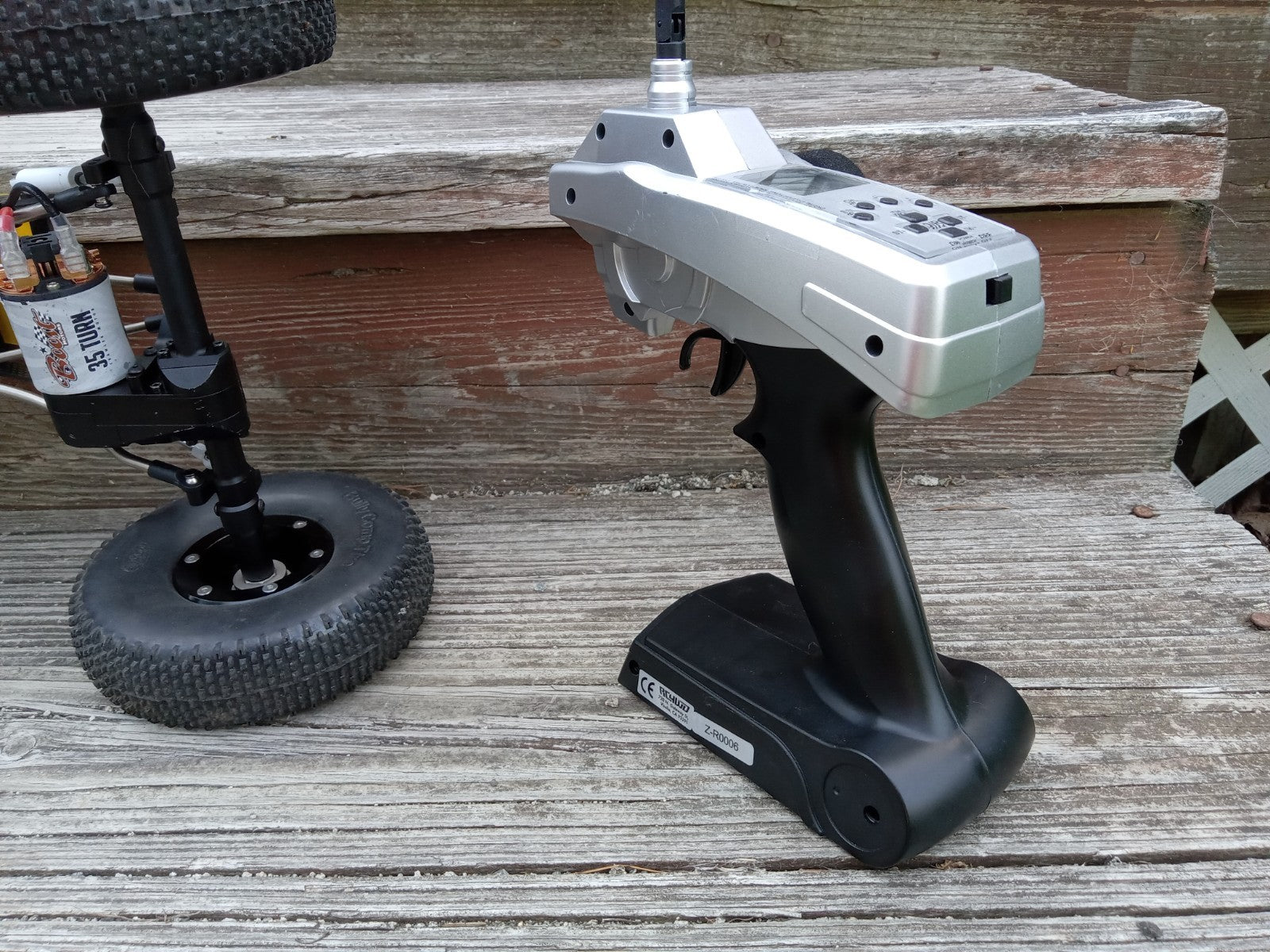 RC4WD BULLY II MOA Rock Crawler W/ Radio & Battery