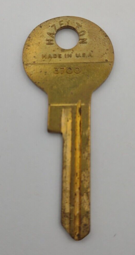Vintage 3700 Key Blank - Auto glove box / trunk / lock Qty (1) #K002