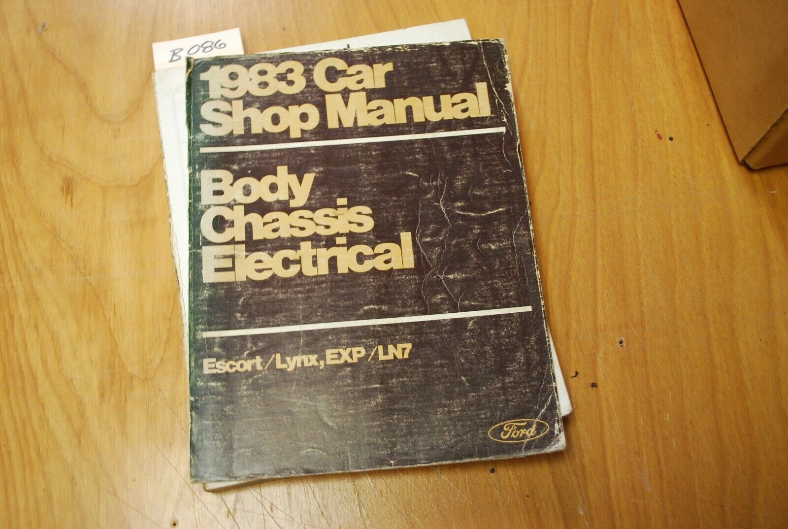 1983 shop manual ford escort lynx EXP LN2 Body Chassis Electrical - B086