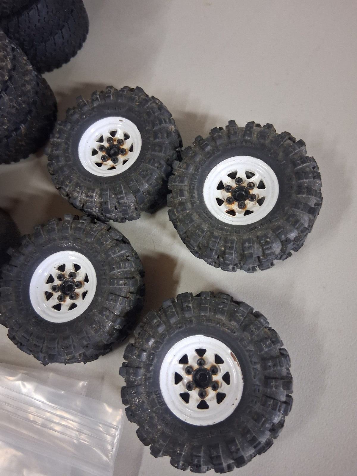 Lot Of Multiple aets of SCX 24 1/24 tires and wheels - 80N-205