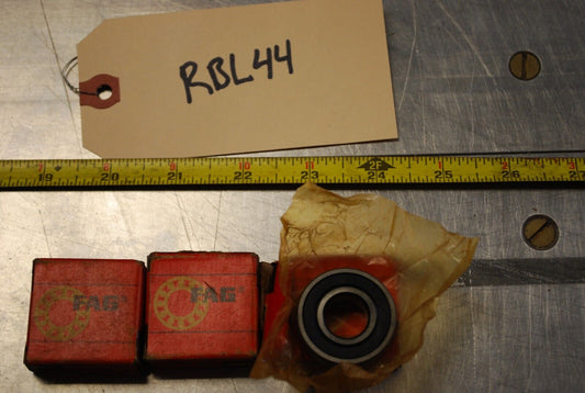 FAG 6202-2RSR Ball Bearings - Lot of Qty (3) NOS - RBL044