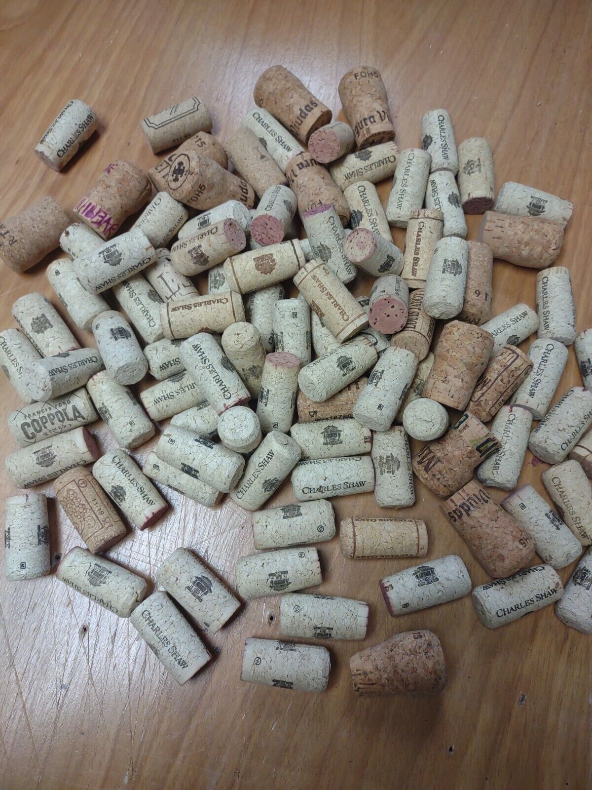 lots of (100) natural wine / champaign corks for crafts upcycling