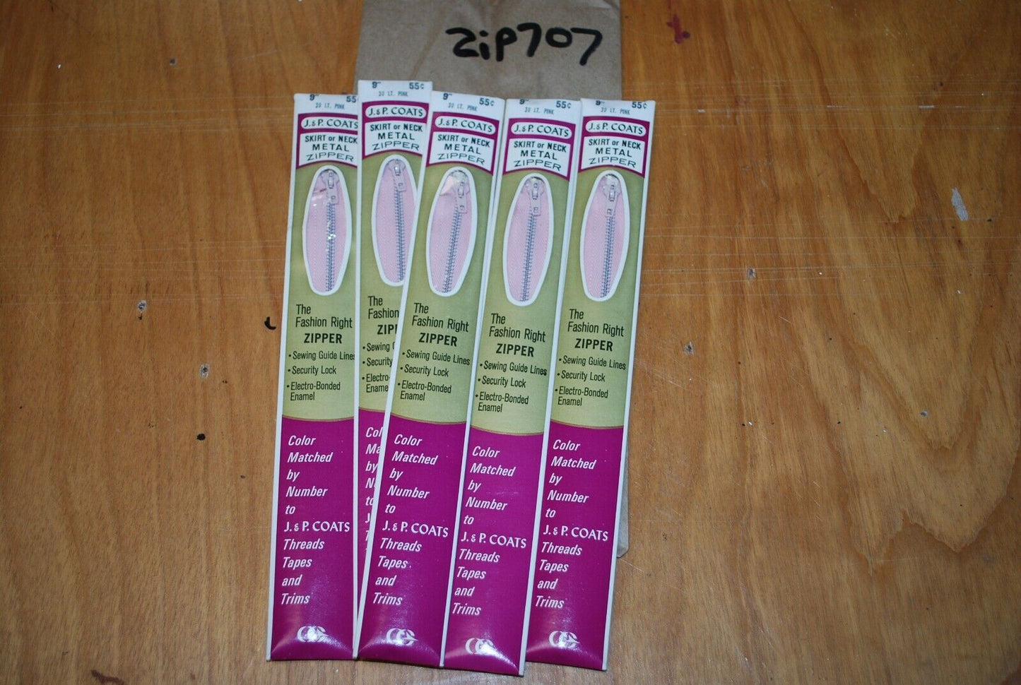 N.O.S. J&P Coats 9" Metal Zipper 30 Lt. Pink - (Lot of 5 packs) - zip707