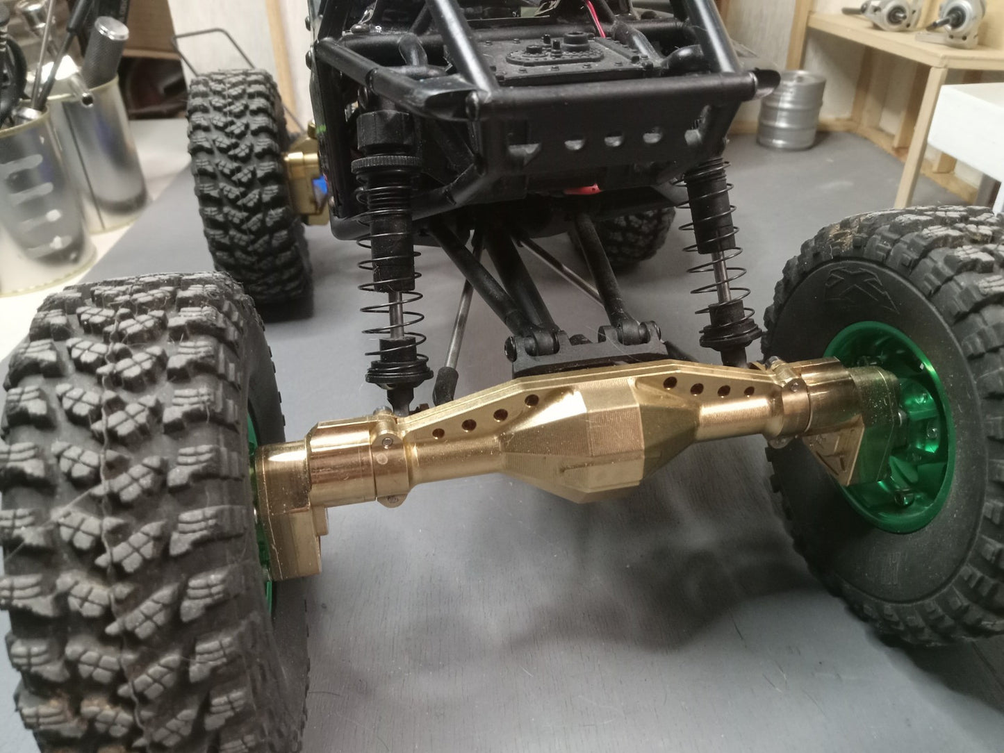 Axial UTB18 Capra RC Crawler W/ 1.9 Beadlocks & Heavy Solid Brass Portal Axles