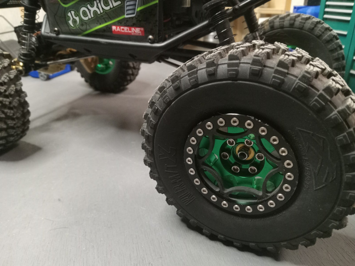 Axial UTB18 Capra RC Crawler W/ 1.9 Beadlocks & Heavy Solid Brass Portal Axles