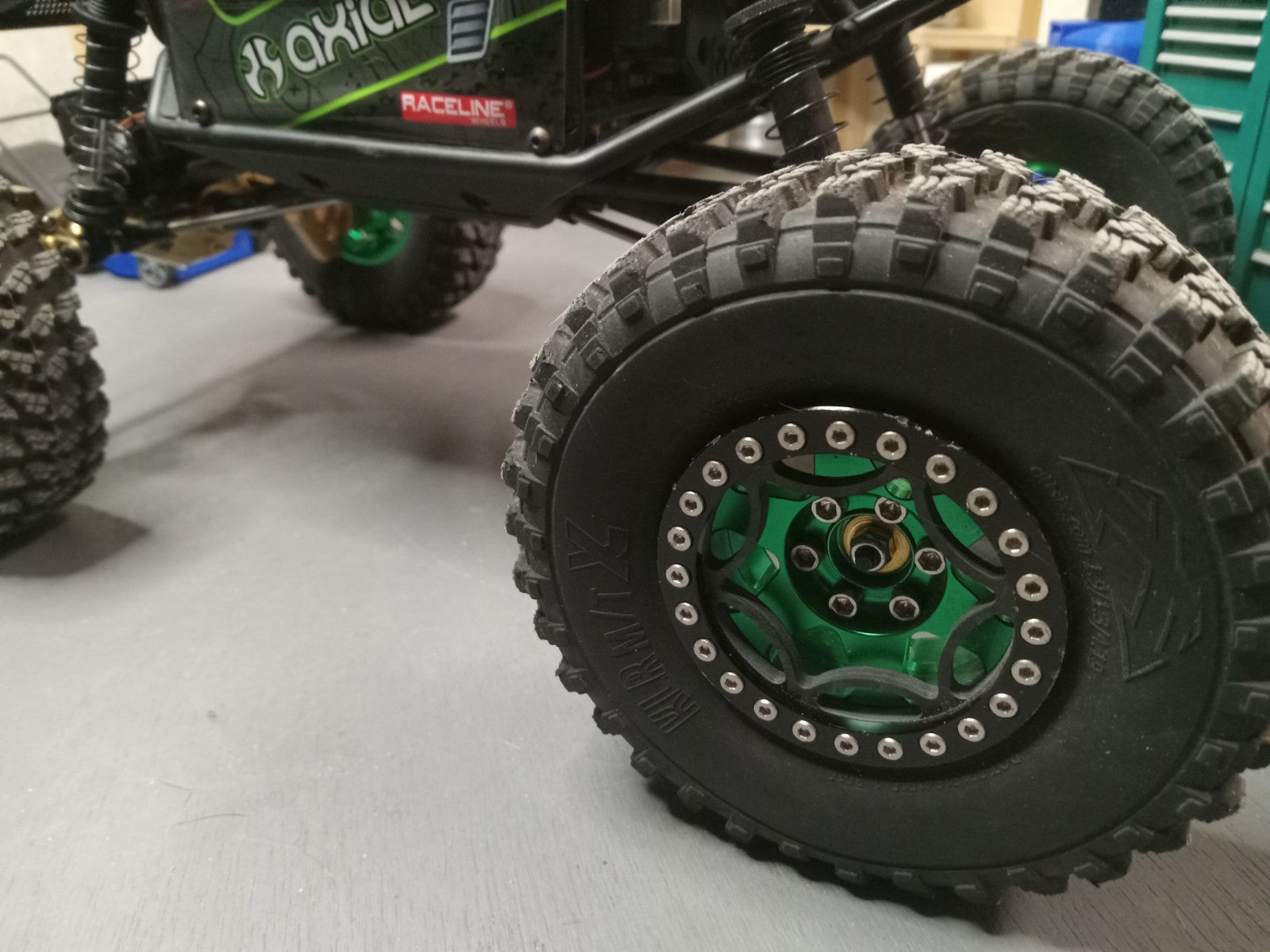 Axial UTB18 Capra RC Crawler W/ 1.9 Beadlocks & Heavy Solid Brass Portal Axles
